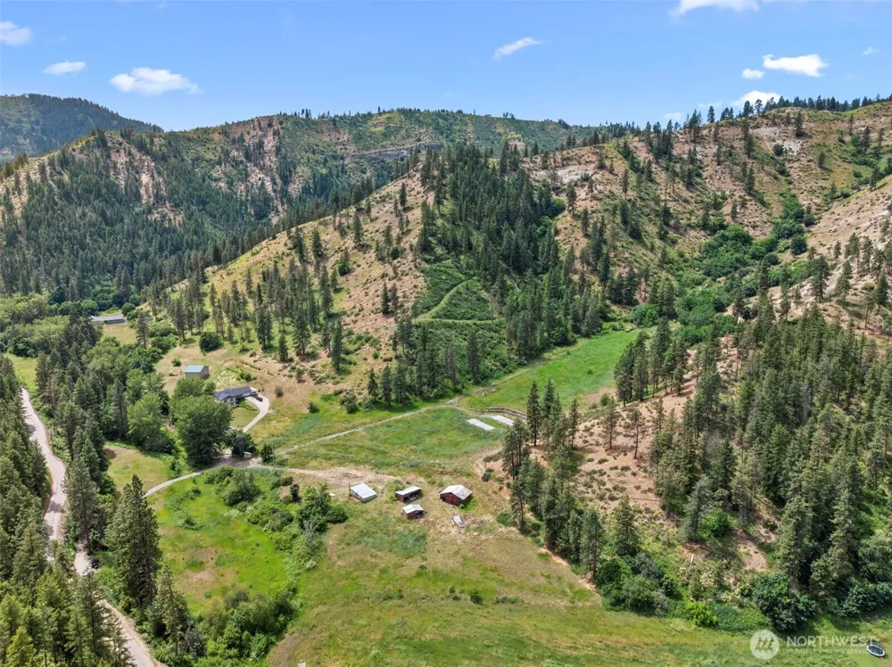 82 67 Karl Downs Lane Cashmere, WA 98815