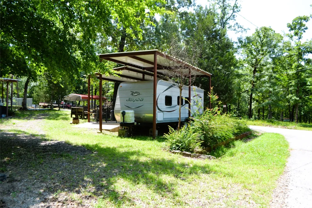 Private Road 5804 Yantis, TX 75497