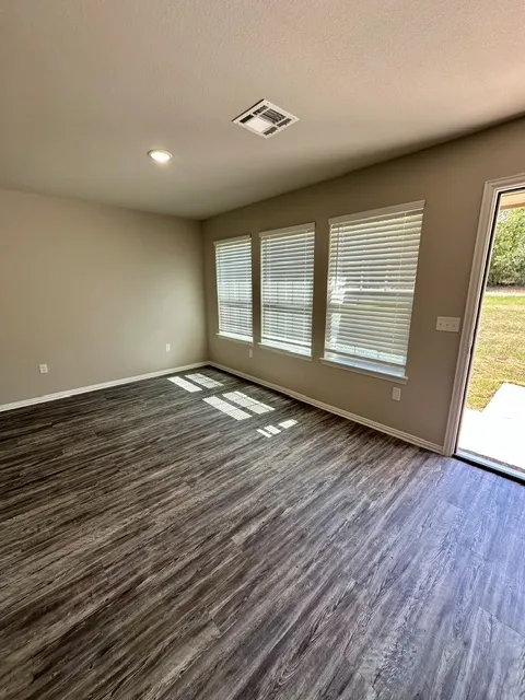 416 W Curtis Avenue Calera, OK 74730