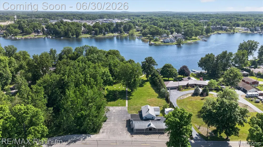1462 S HUGHES ROAD Genoa Township, MI 48843