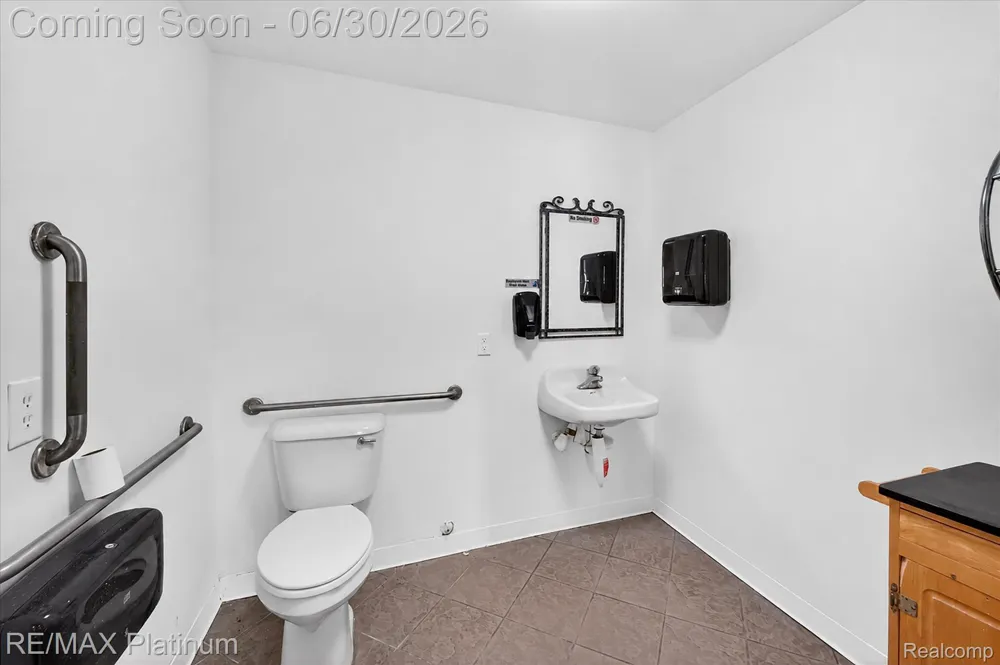 1462 S HUGHES ROAD Genoa Township, MI 48843