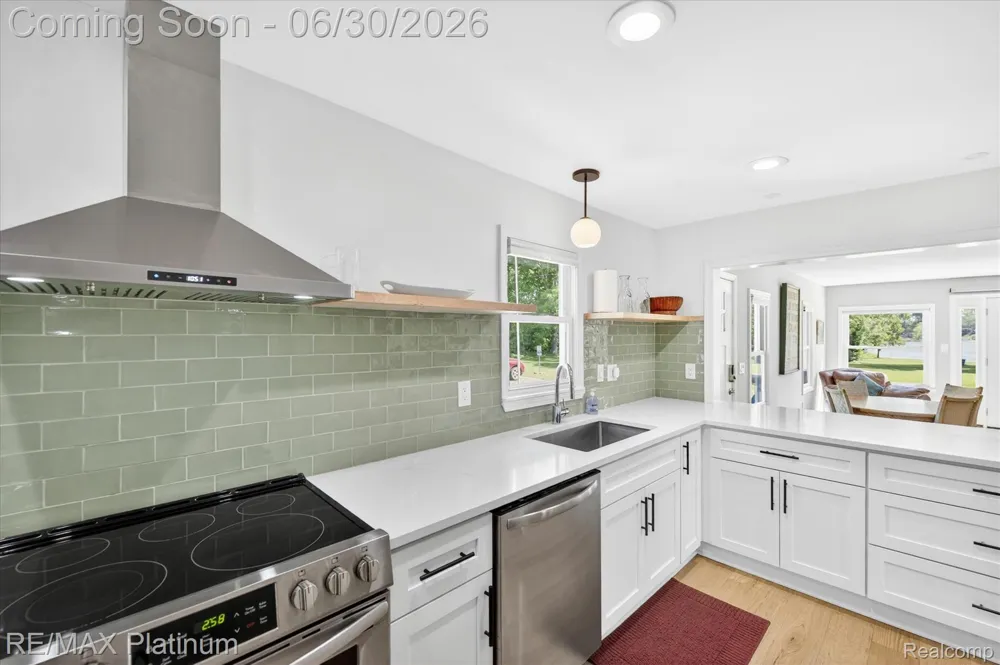1462 S HUGHES ROAD Genoa Township, MI 48843