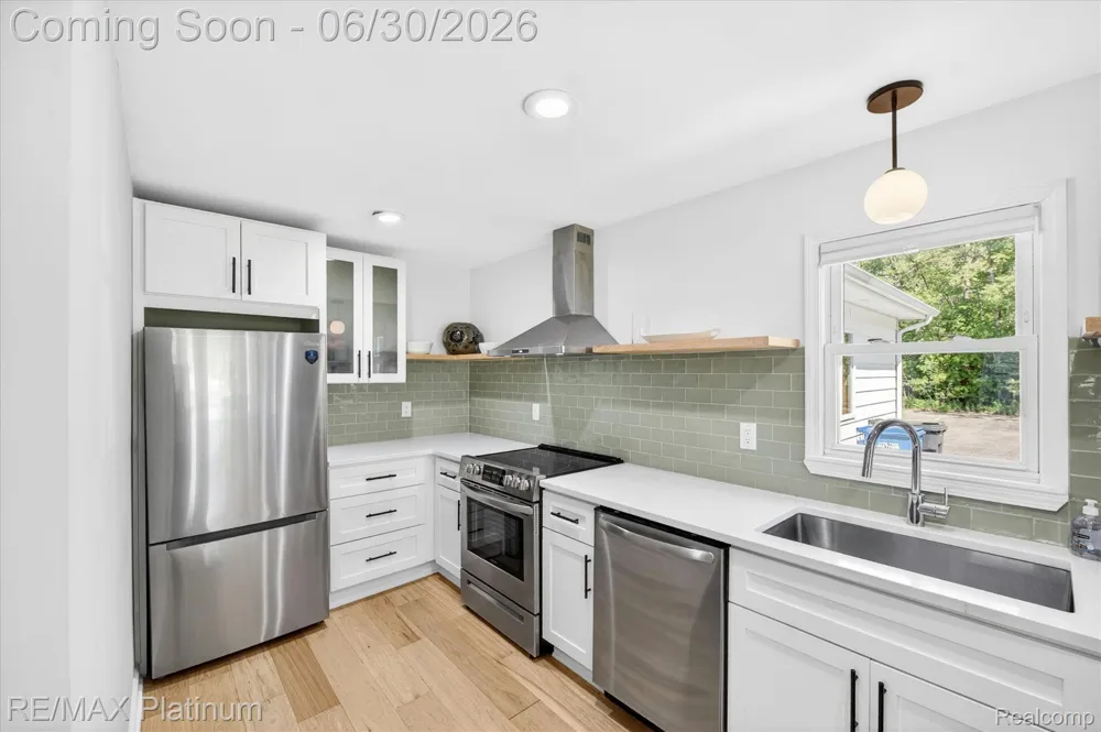 1462 S HUGHES ROAD Genoa Township, MI 48843