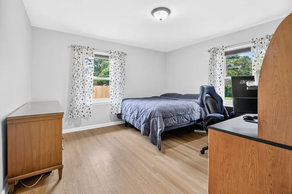 75 Hillside Drive Pennfield Charter Township, MI 49017