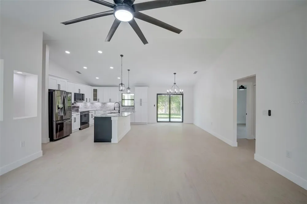 7042 GROVE BOULEVARD Punta Gorda, FL 33982