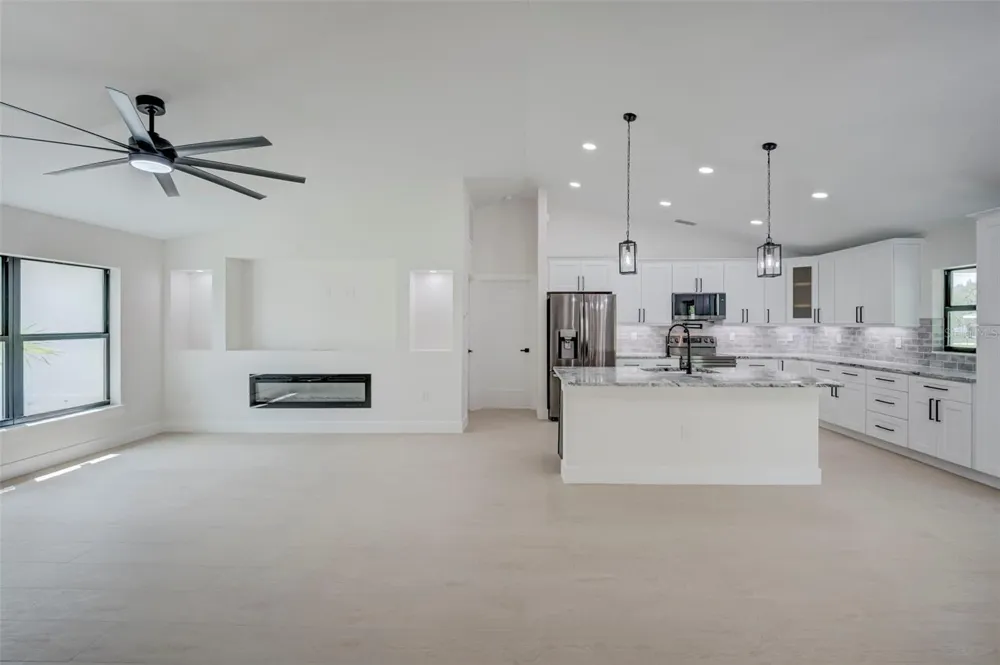 7042 GROVE BOULEVARD Punta Gorda, FL 33982