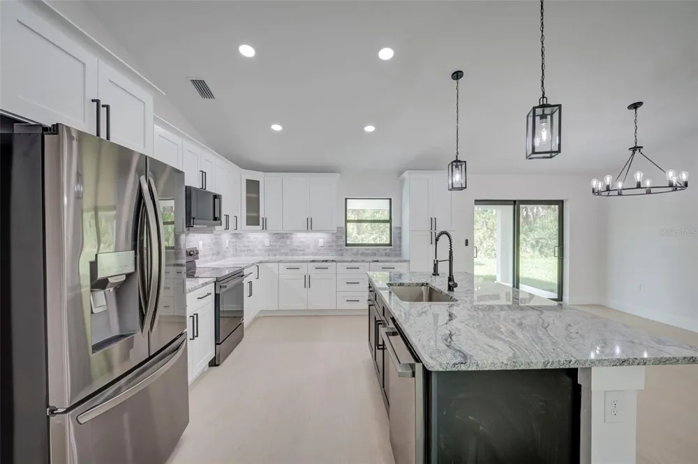 7042 GROVE BOULEVARD Punta Gorda, FL 33982