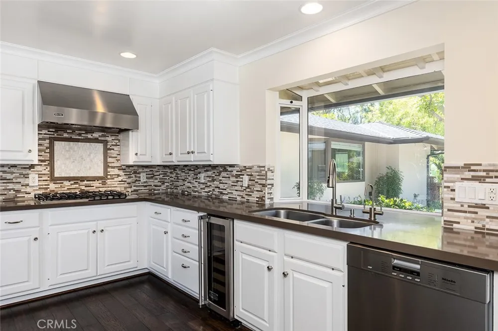 850 Chula Vista Pasadena, CA 91103