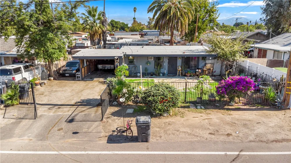 26802 Girard Street Hemet, CA 92544