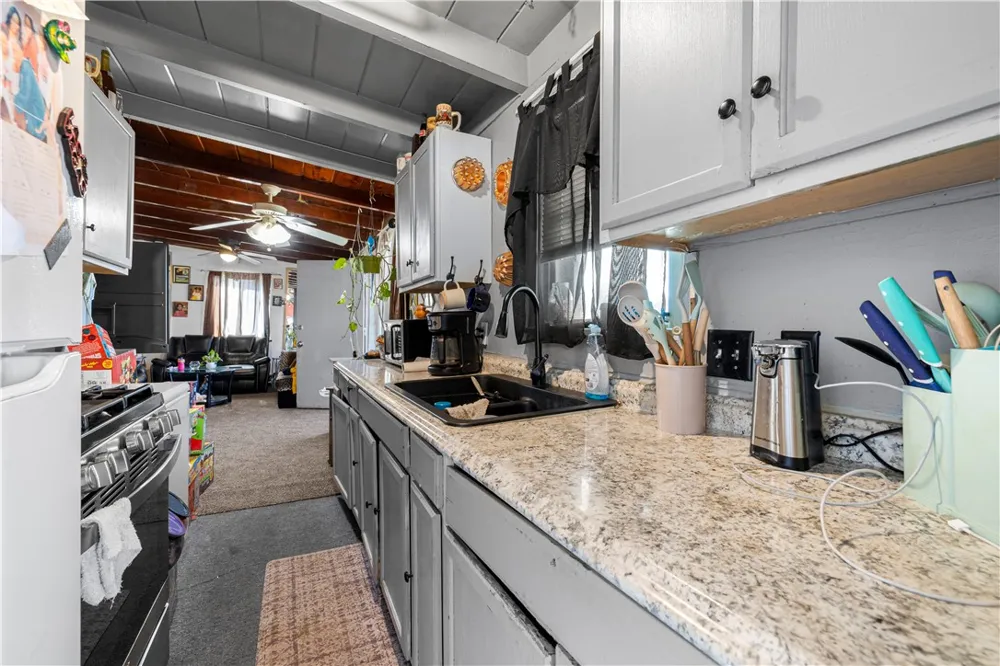26802 Girard Street Hemet, CA 92544