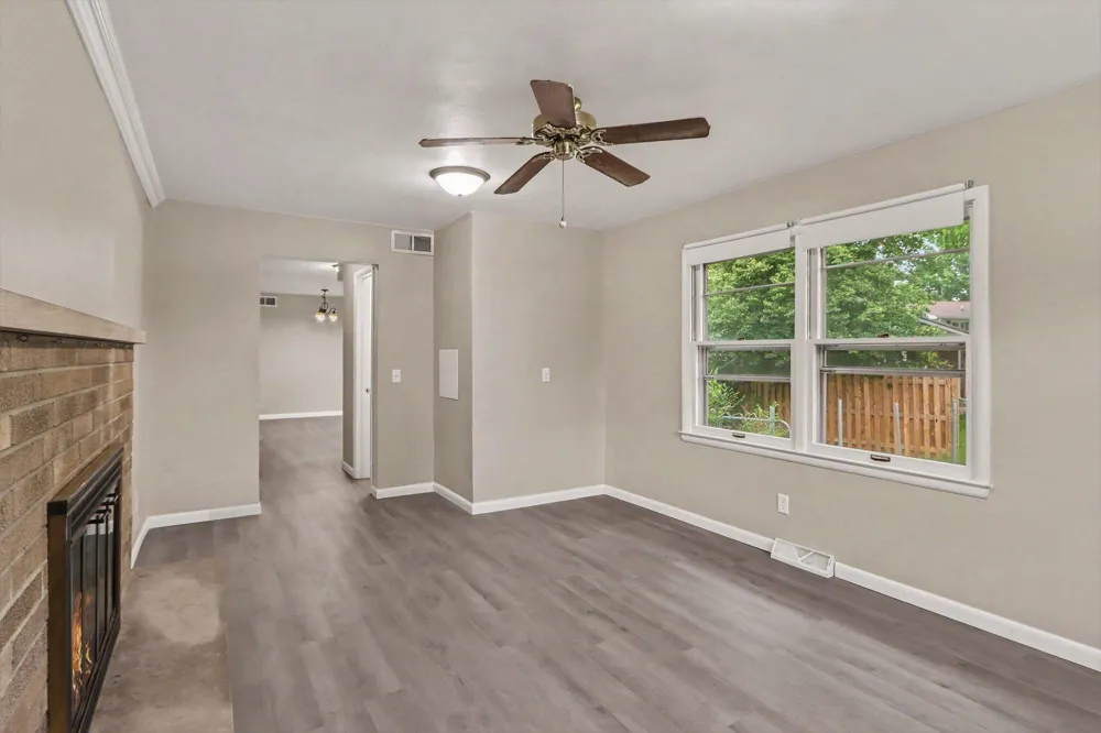 6083 Woodlea Drive Kalamazoo, MI 49048