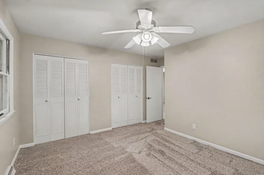 6083 Woodlea Drive Kalamazoo, MI 49048