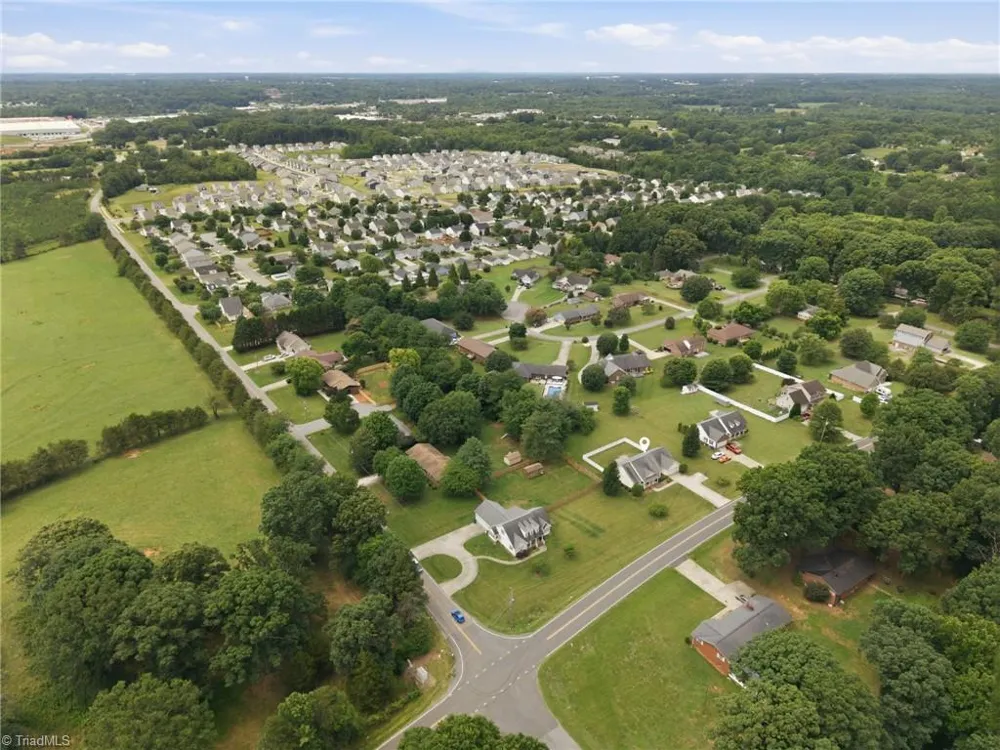 210 Jane Sowers Road Statesville, NC 28625