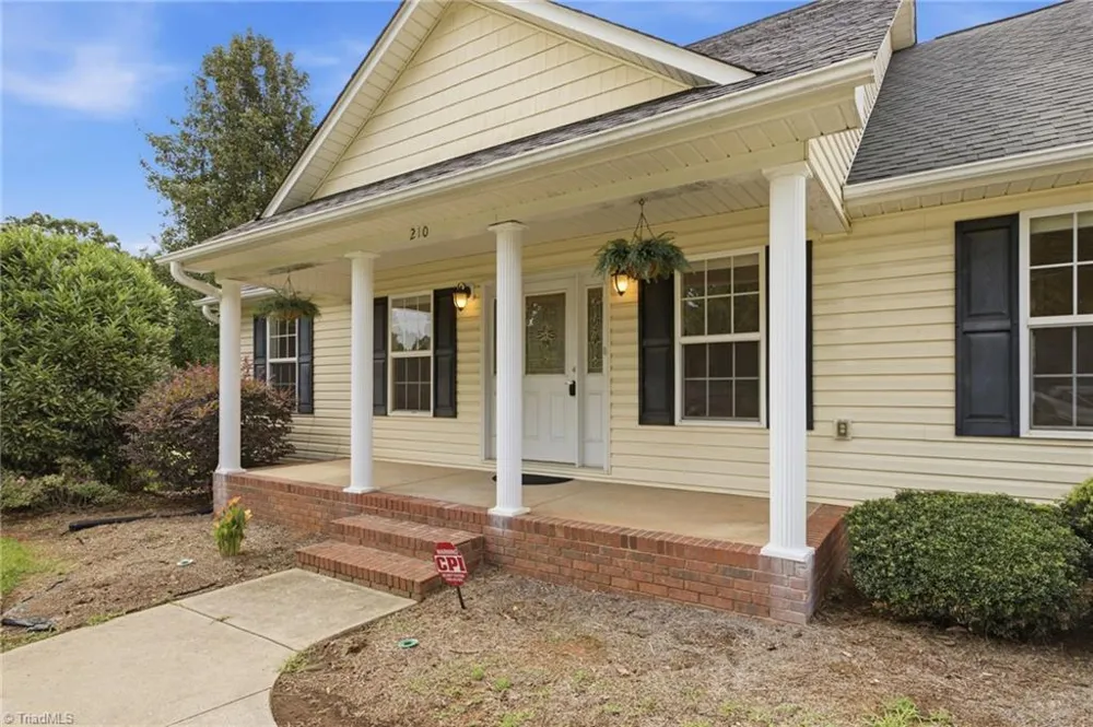 210 Jane Sowers Road Statesville, NC 28625