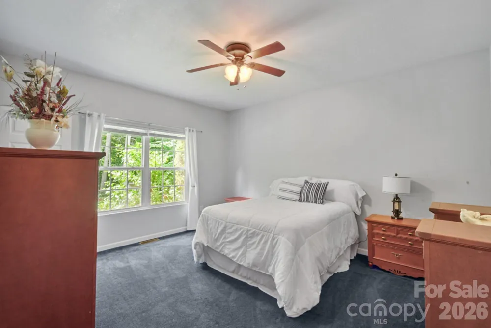 90 King Road Weaverville, NC 28787
