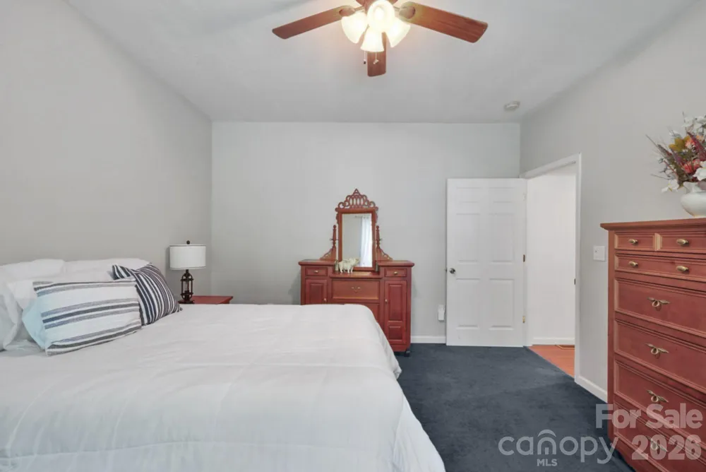 90 King Road Weaverville, NC 28787