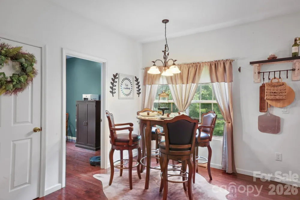 90 King Road Weaverville, NC 28787