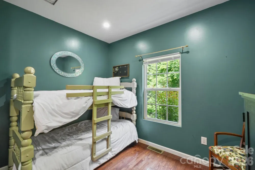 90 King Road Weaverville, NC 28787