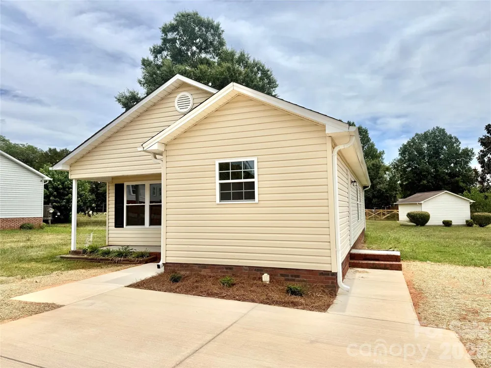 121 S Beaver Street Landis, NC 28088