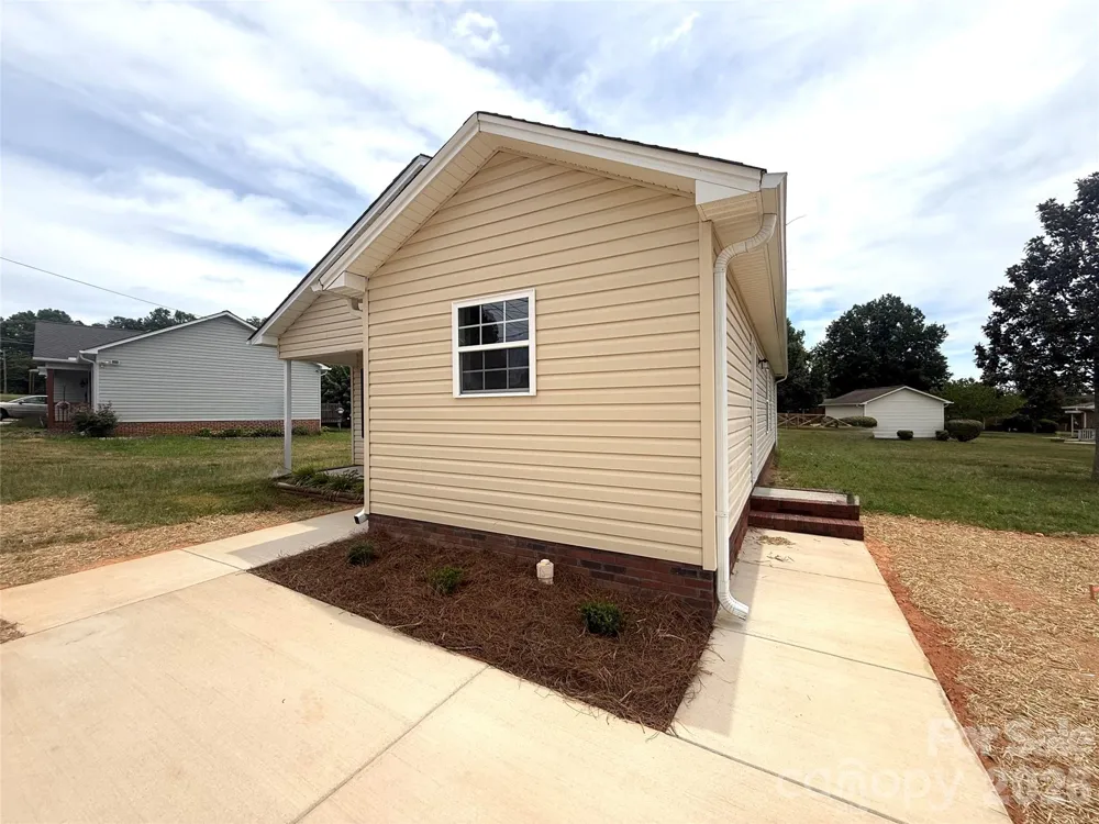 121 S Beaver Street Landis, NC 28088