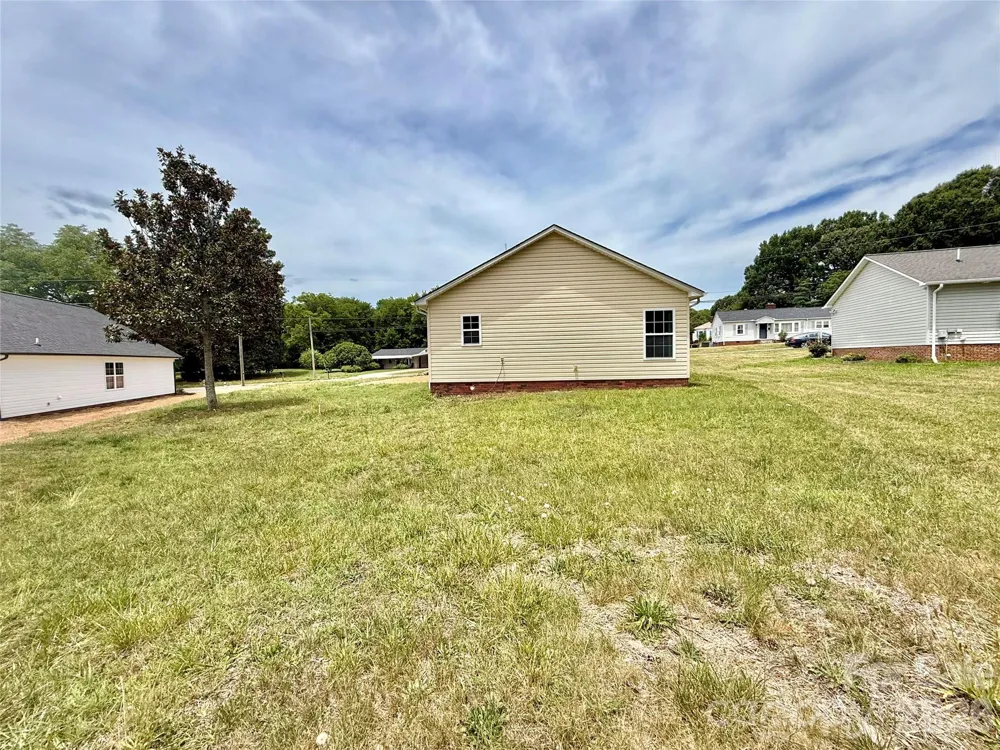 121 S Beaver Street Landis, NC 28088