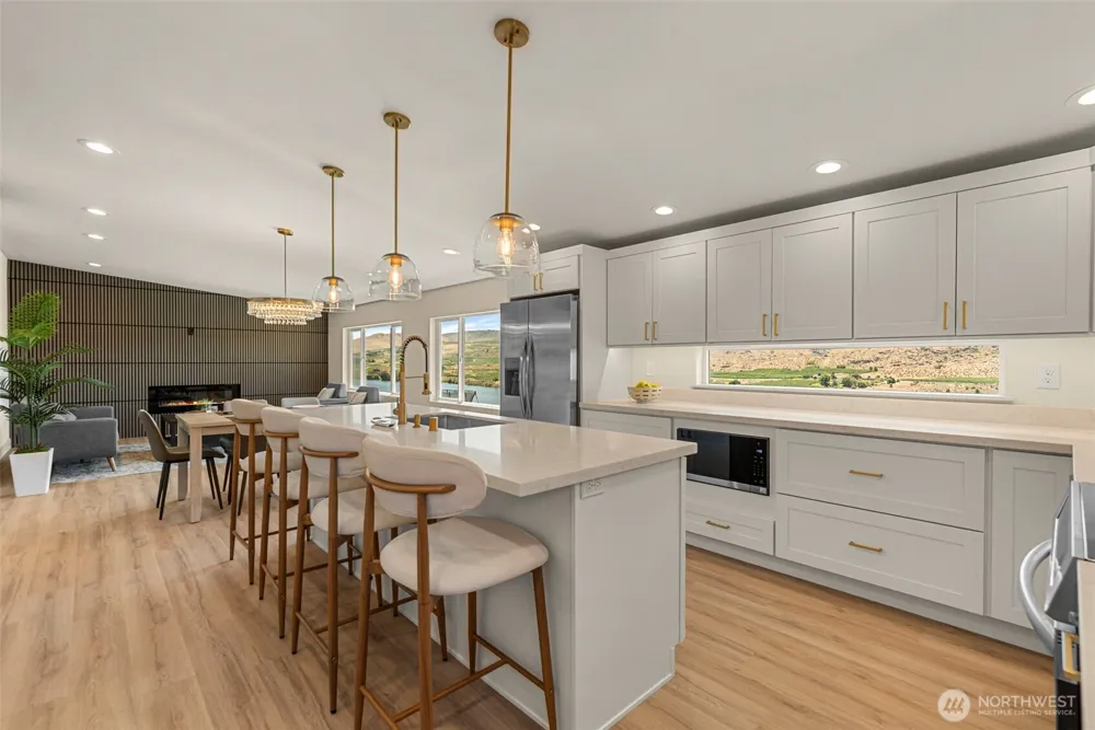 42 Osprey Nest Road Pateros, WA 98846