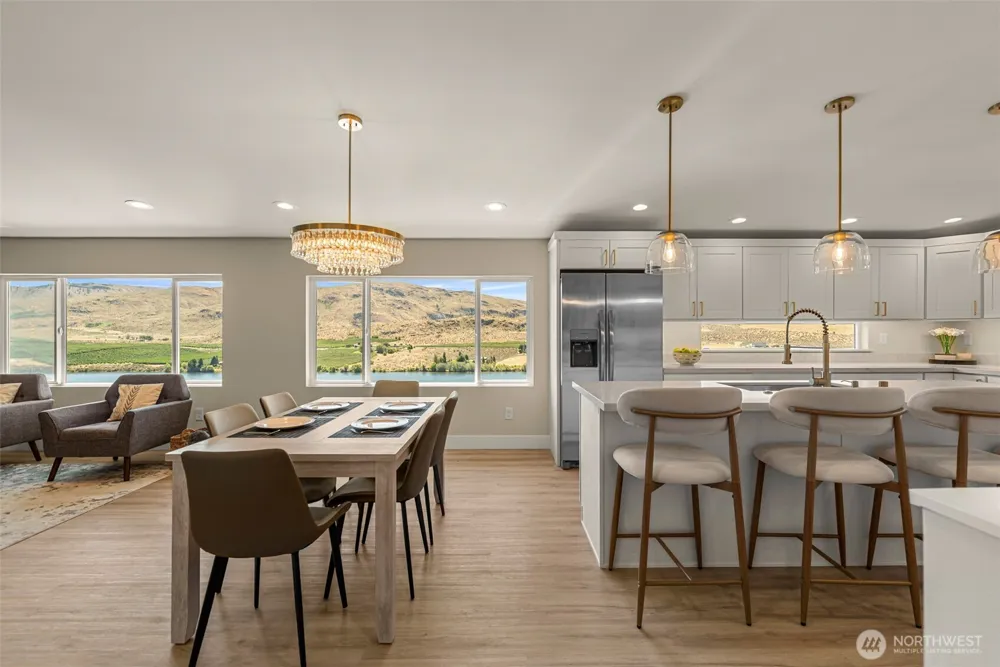 42 Osprey Nest Road Pateros, WA 98846