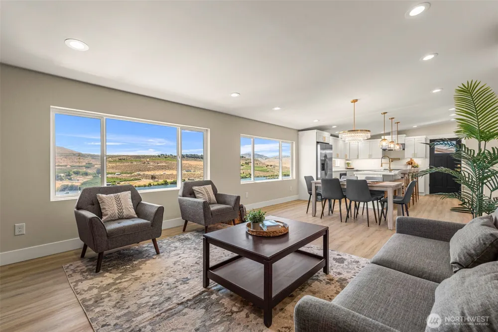 42 Osprey Nest Road Pateros, WA 98846