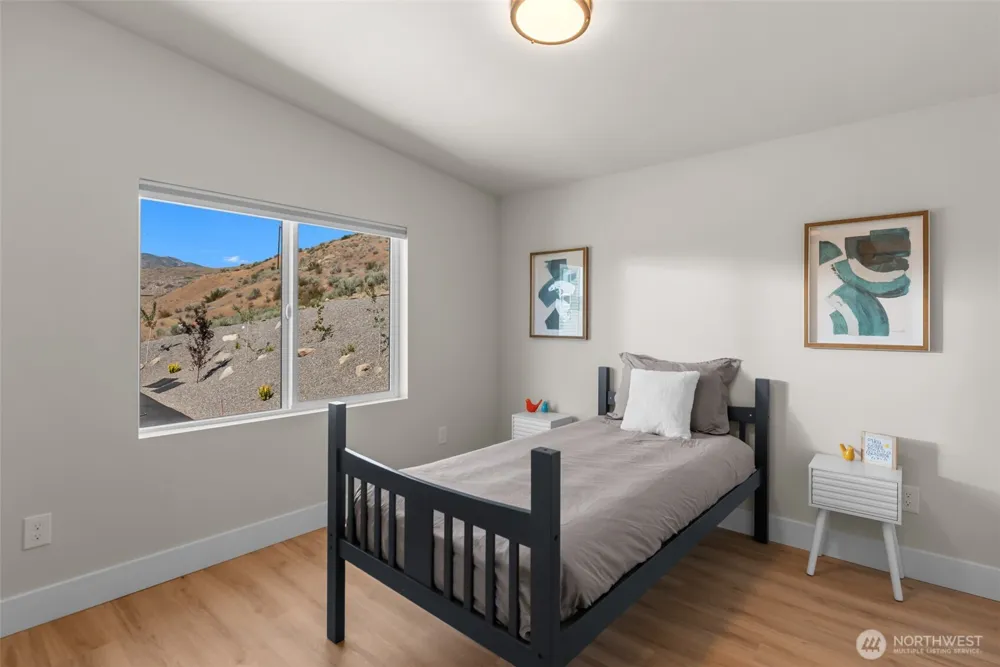 42 Osprey Nest Road Pateros, WA 98846