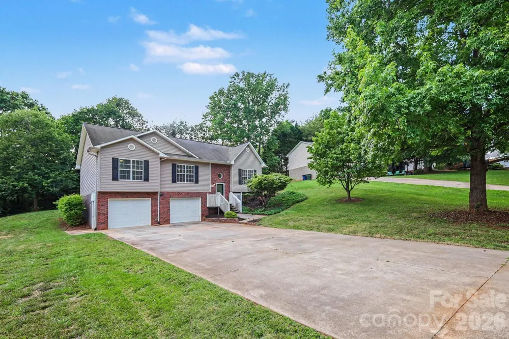 1607 Indian Springs Drive NW Conover, NC 28613