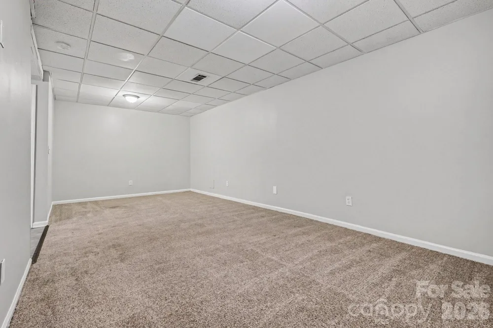 1607 Indian Springs Drive NW Conover, NC 28613