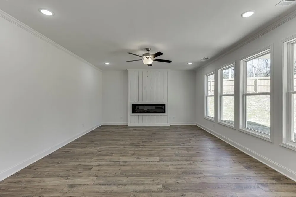 929 Lakeview Commerce, GA 30529