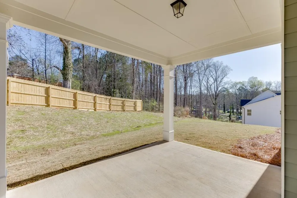 929 Lakeview Commerce, GA 30529