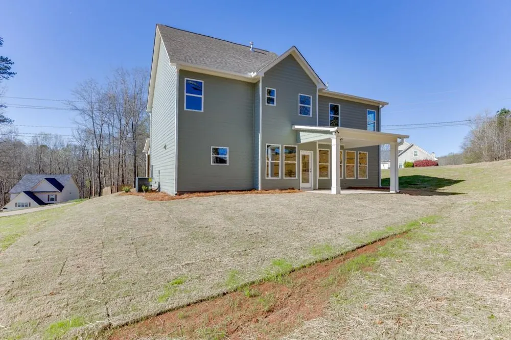 929 Lakeview Commerce, GA 30529