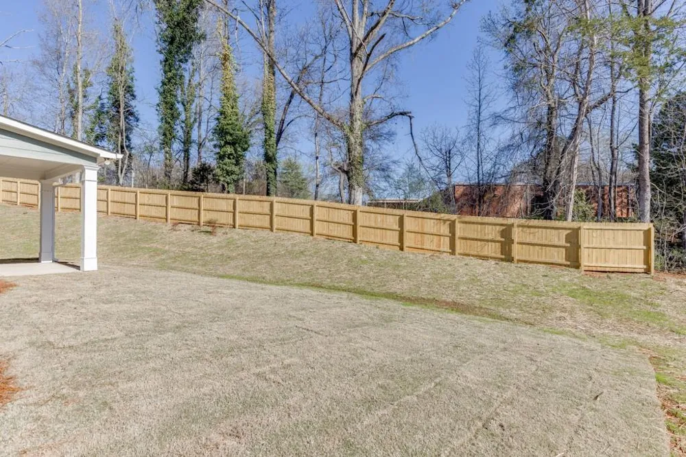 929 Lakeview Commerce, GA 30529