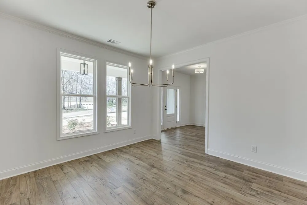 929 Lakeview Commerce, GA 30529