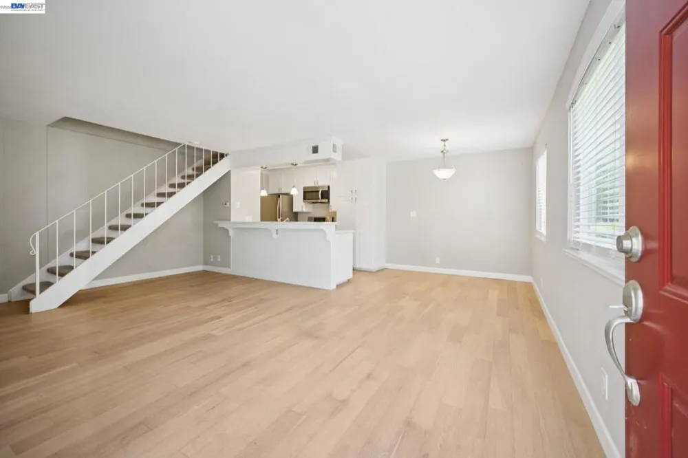2122 Arroyo Ct #2 Pleasanton, CA 94588