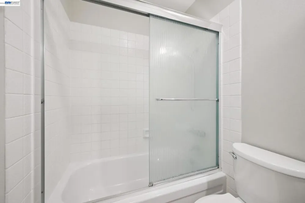 2122 Arroyo Ct #2 Pleasanton, CA 94588
