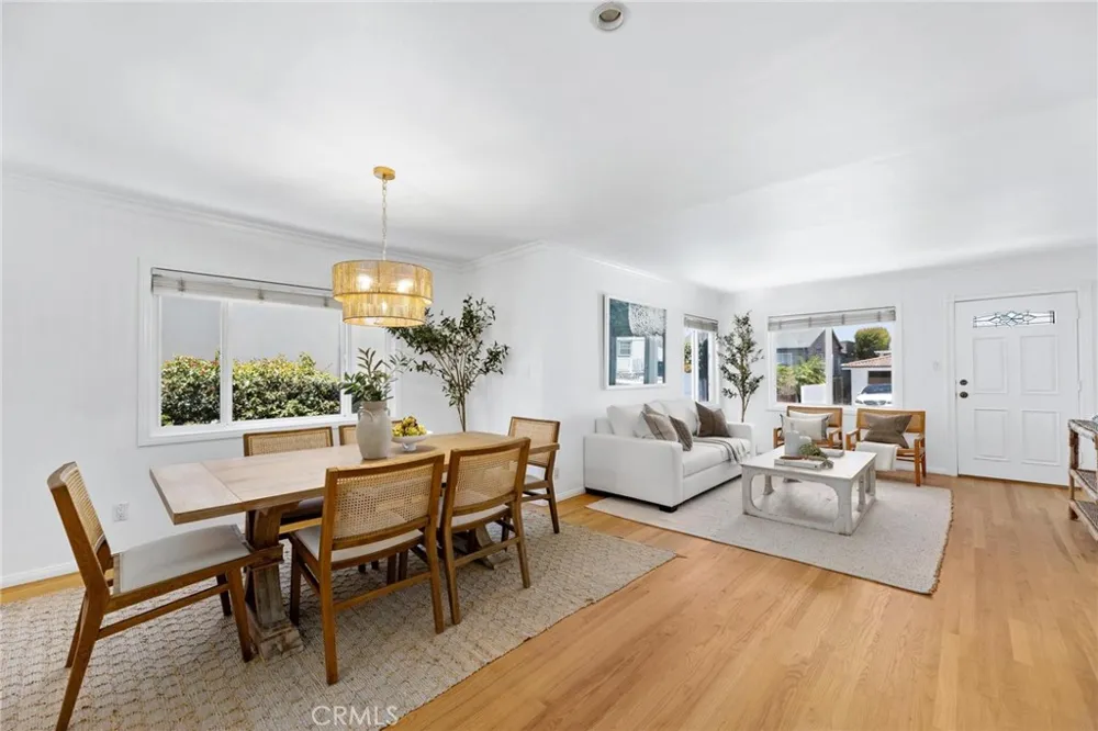 1136 8th Street Hermosa Beach, CA 90254