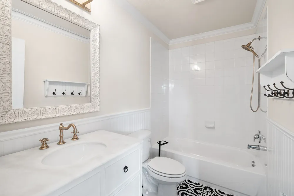 401 Buttercup Creek Boulevard #703 Cedar Park, TX 78613