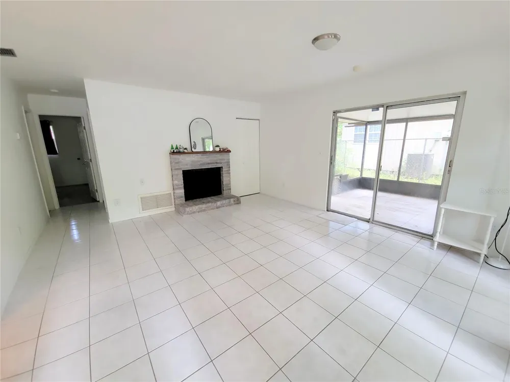 3301 NW 19TH STREET Gainesville, FL 32605