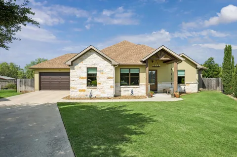 906 Canyon Oak Circle