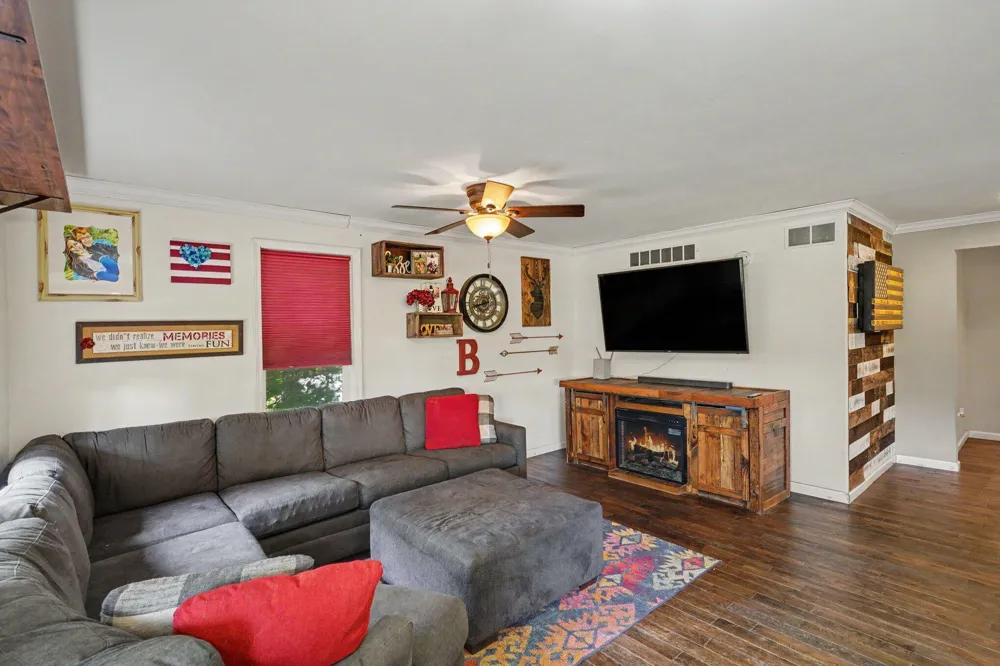 6129 Old State Road North Branch, MI 48461