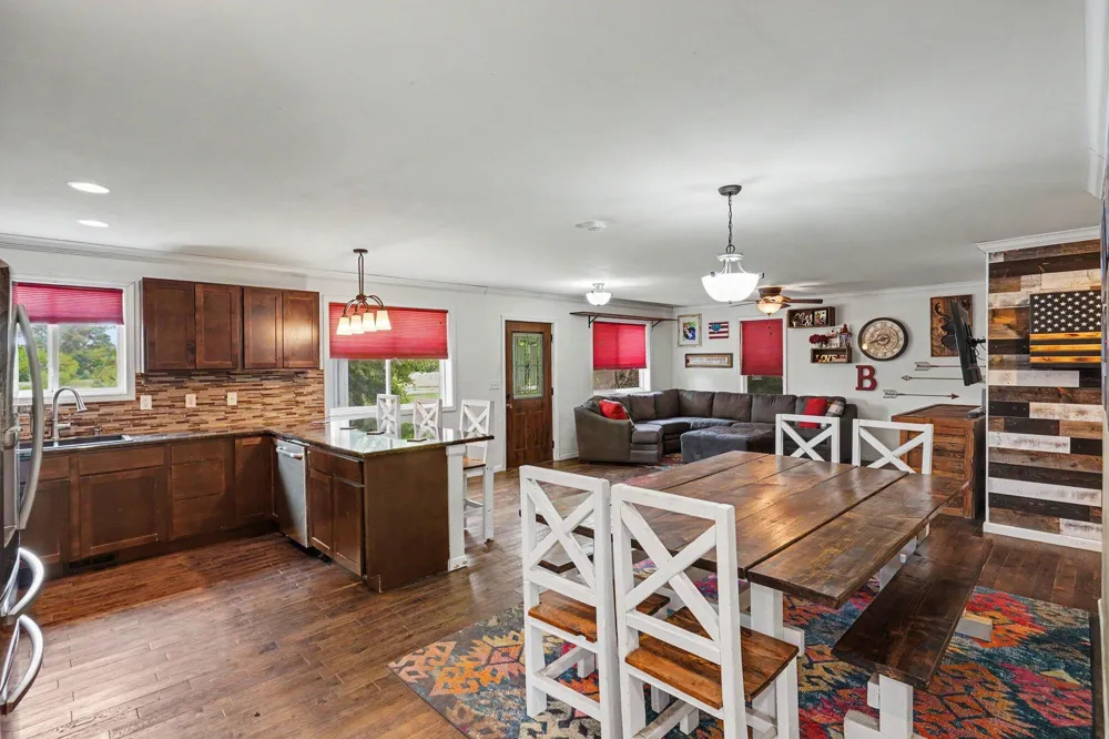 6129 Old State Road North Branch, MI 48461