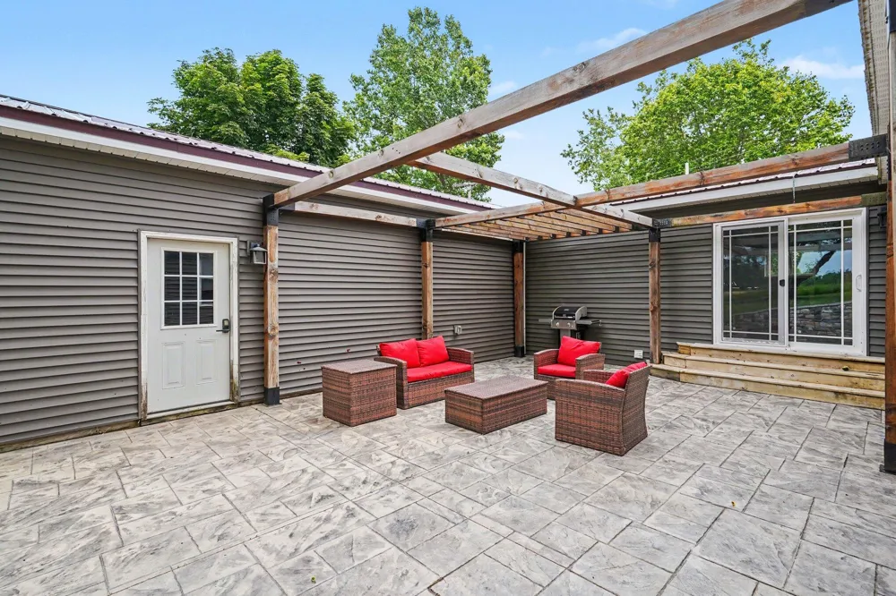 6129 Old State Road North Branch, MI 48461