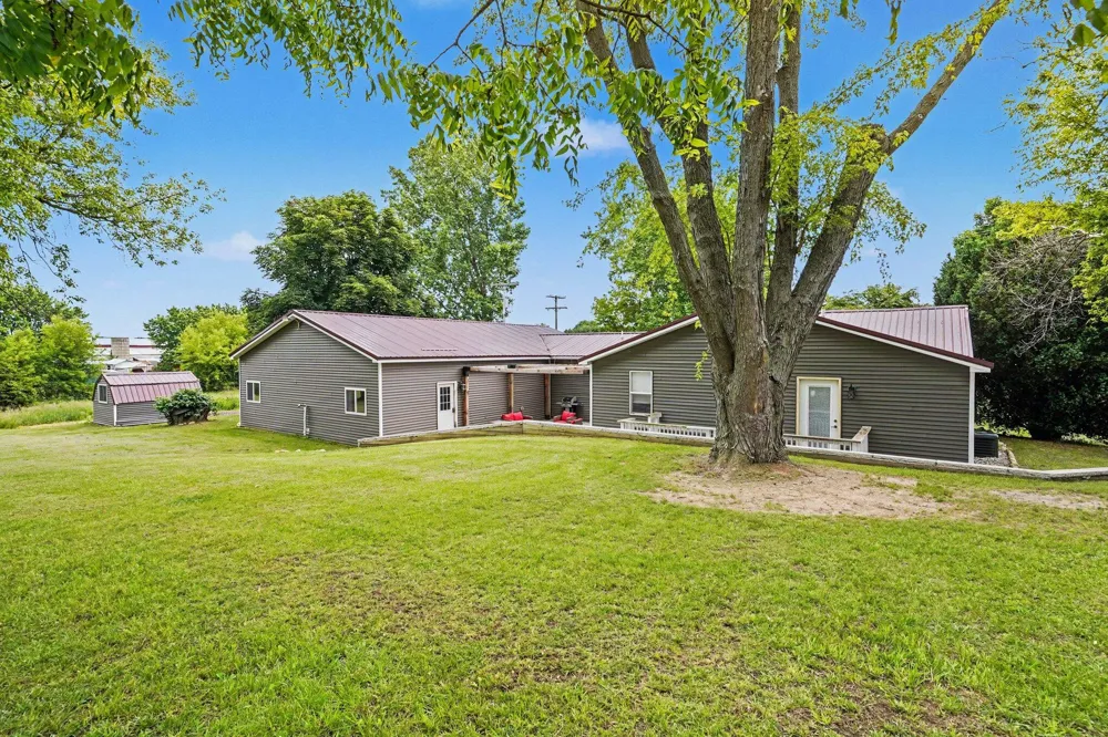 6129 Old State Road North Branch, MI 48461