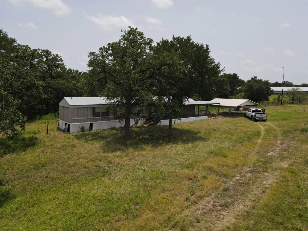 8370 County Road 150 Caldwell, TX 77836