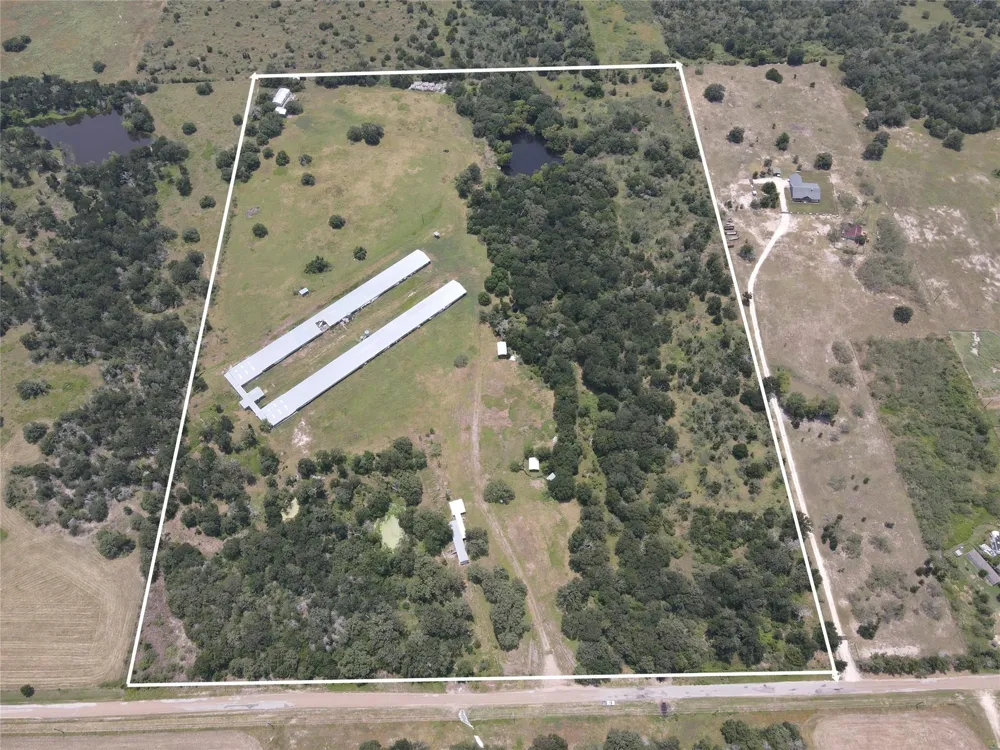 8370 County Road 150 Caldwell, TX 77836