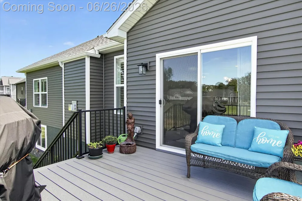 1212 Candlelight Court Brighton Township, MI 48114