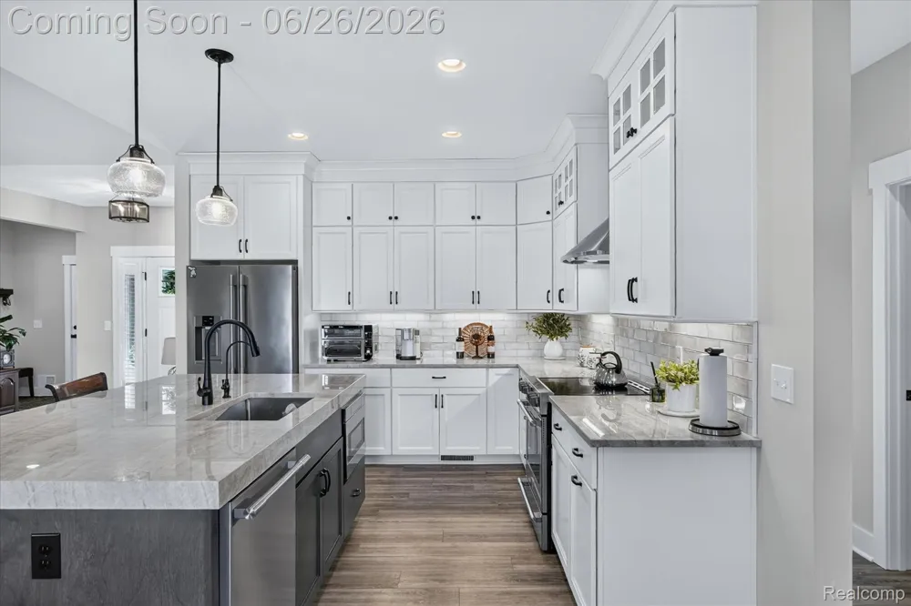1212 Candlelight Court Brighton Township, MI 48114